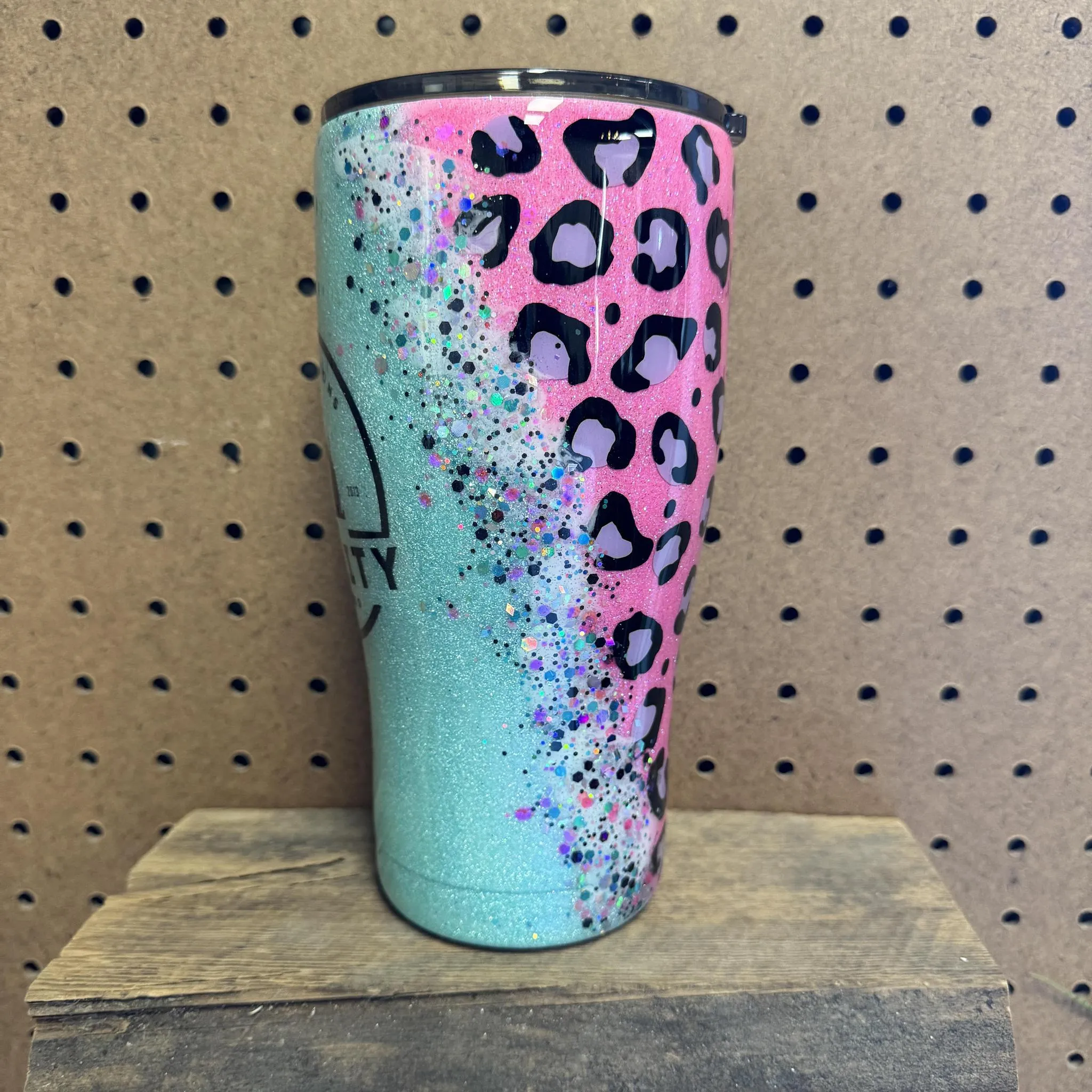 30 OZ HOT PINK LEOPARD GLITTER TUMBLER