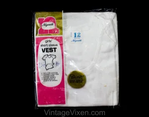 Size 12 Child's Under Shirt - Girls 1970s Undergarment Short Sleeve Top - 1970s Girl's Cotton Knit Winter Weight Long Underwear - Chest 30.5